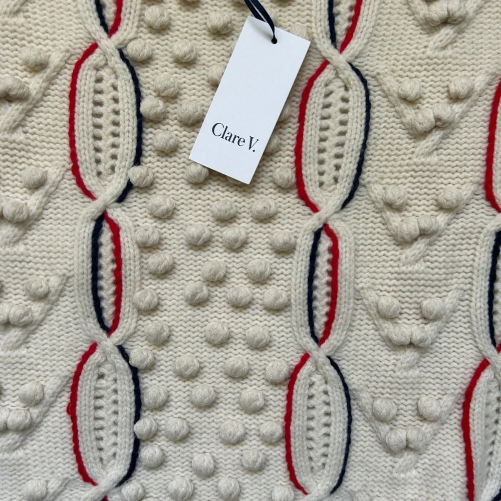 Clare V sleeveless summer sweater size Large cream, red and black. - Picture 3 of 4